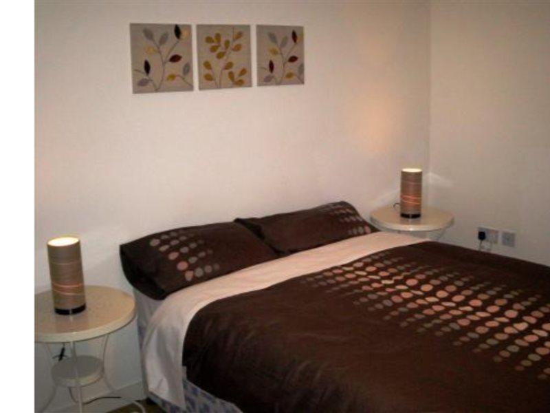 Oyo Arinza Apartments, Liverpool Ngoại thất bức ảnh