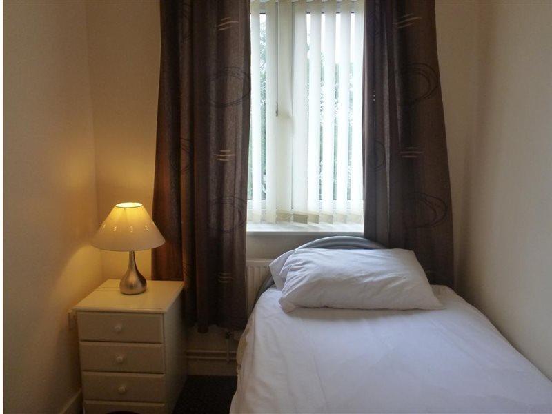 Oyo Arinza Apartments, Liverpool Ngoại thất bức ảnh