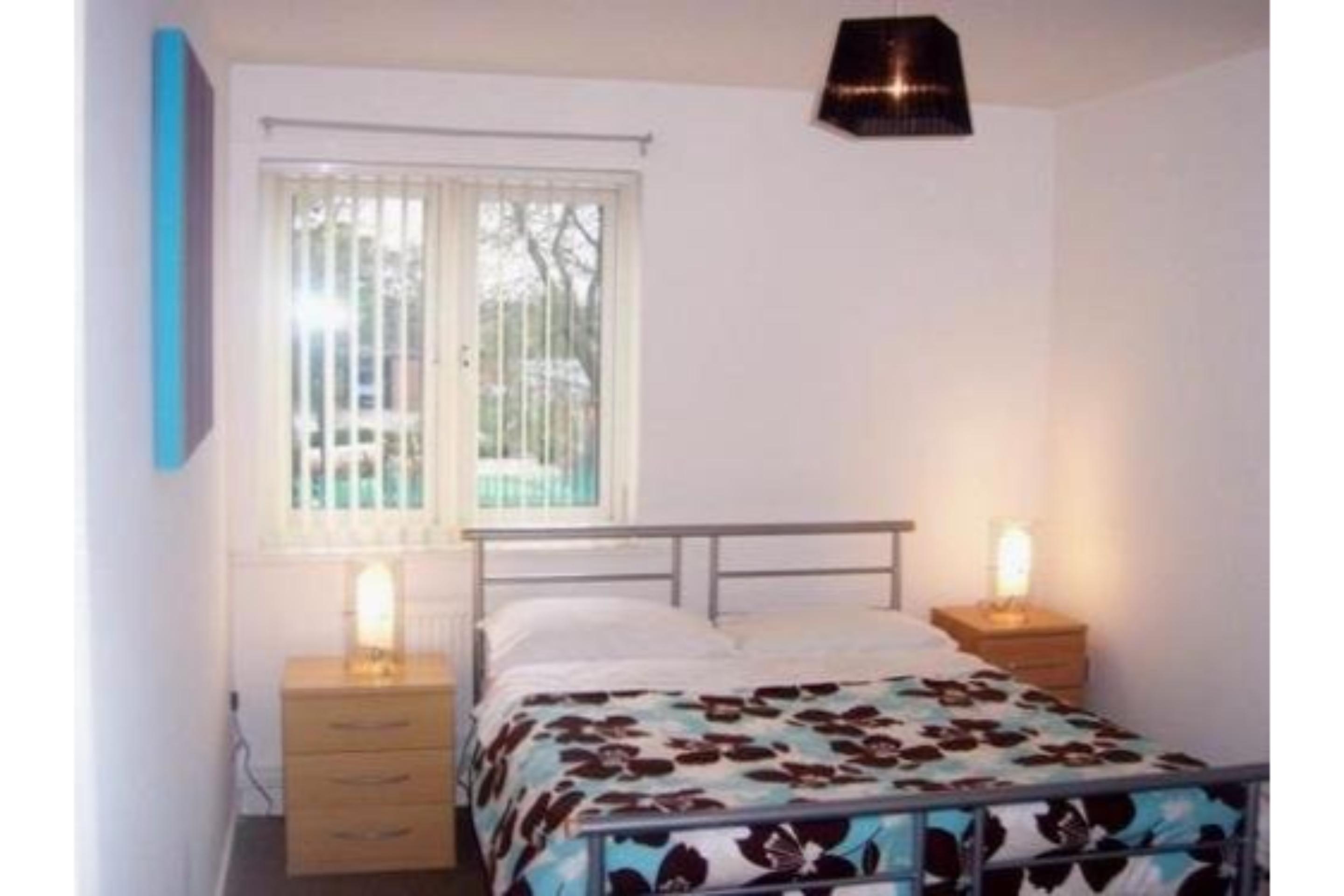 Oyo Arinza Apartments, Liverpool Ngoại thất bức ảnh